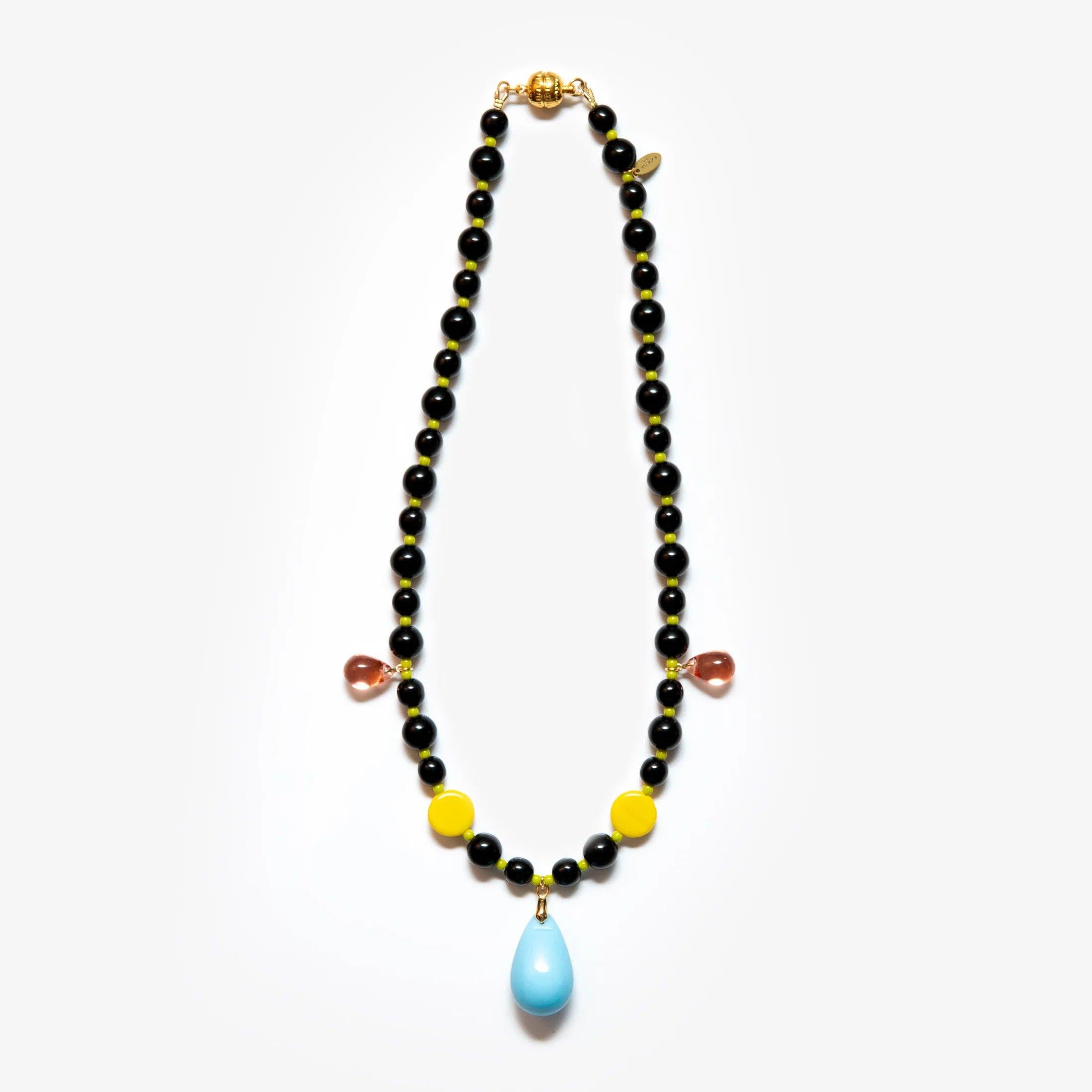 Aglagla | Big Drop Necklace – Black