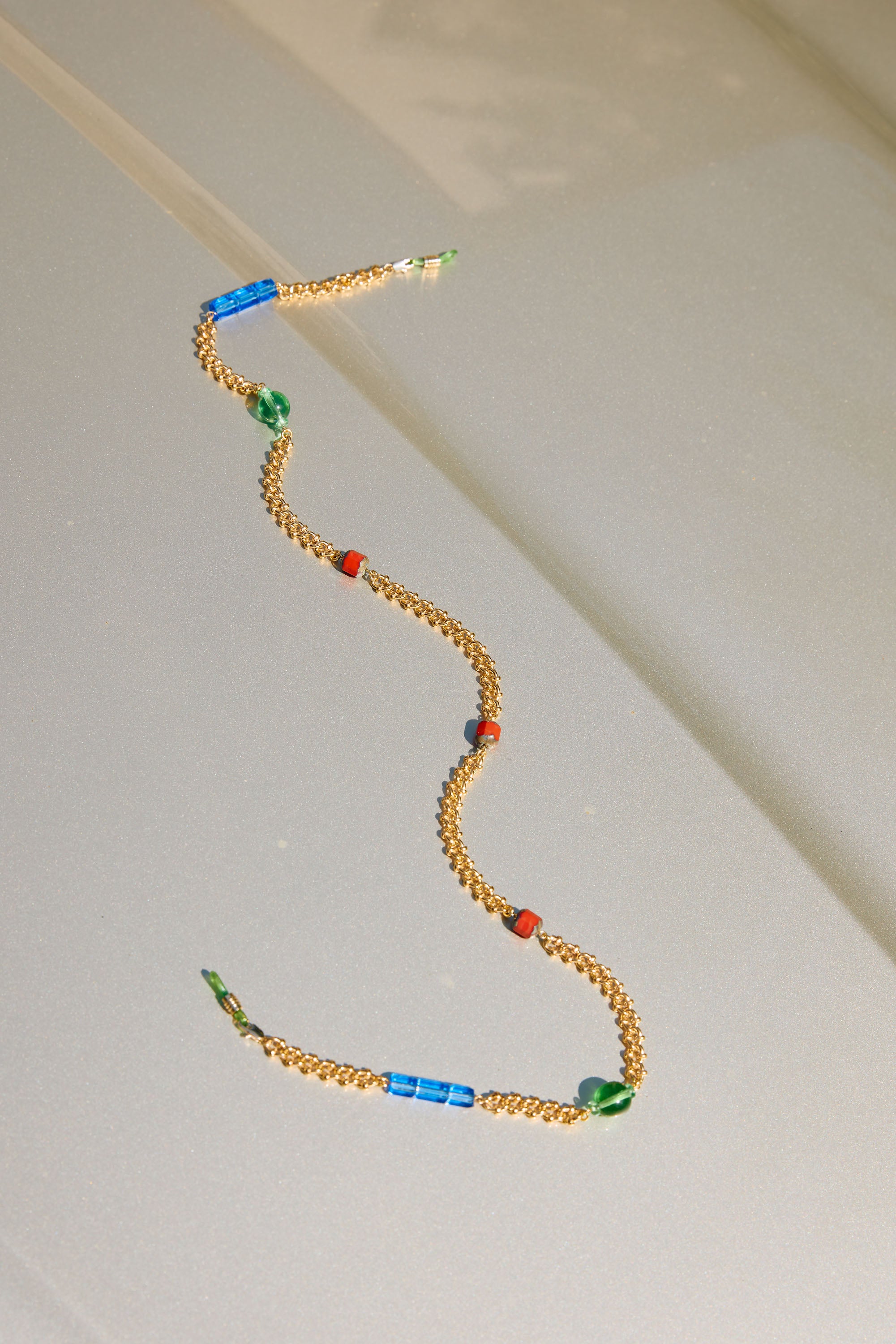 Aglagla | Sunglass Chain Red Blue Green