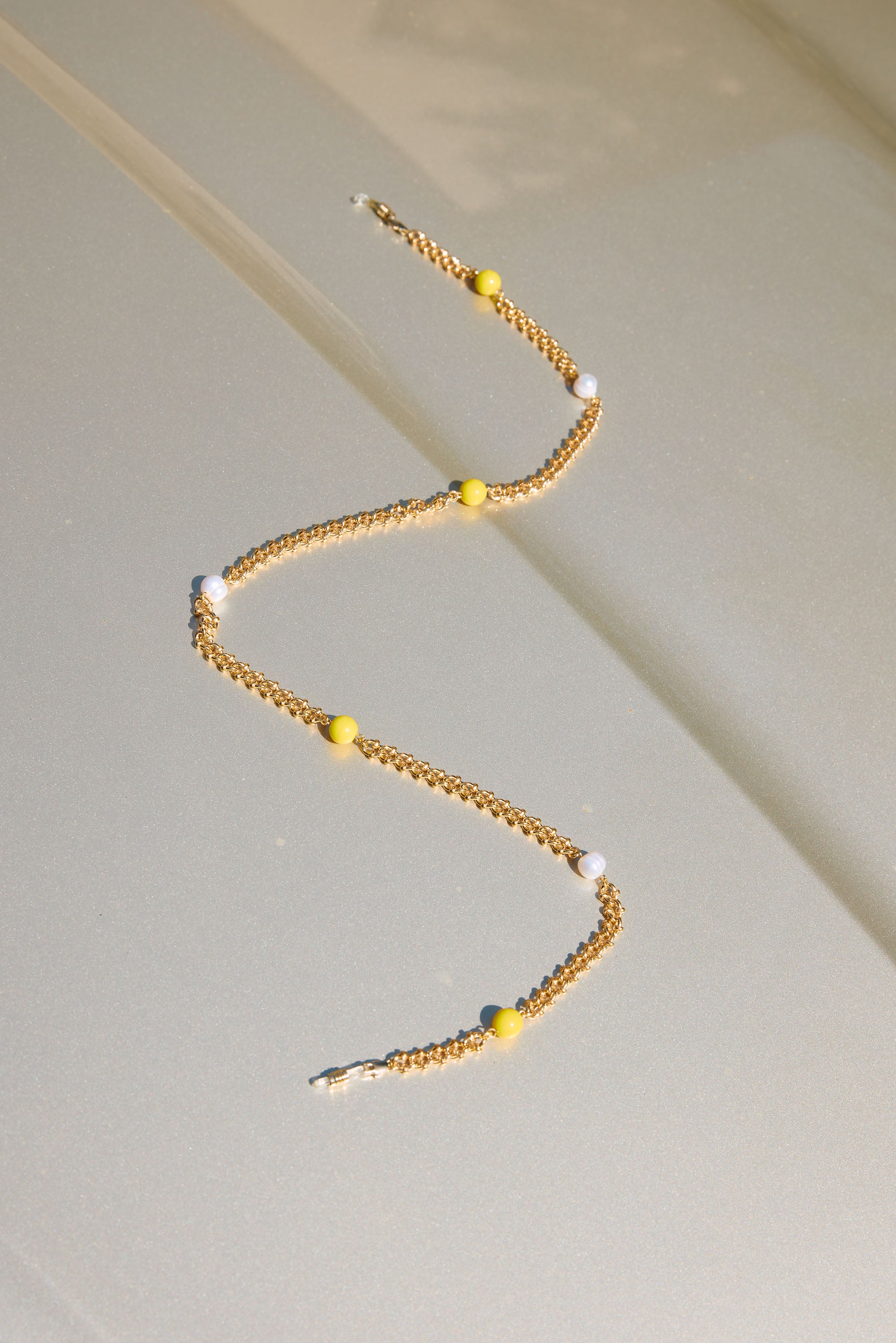 Aglagla | Sunglass Chain Orange Pink