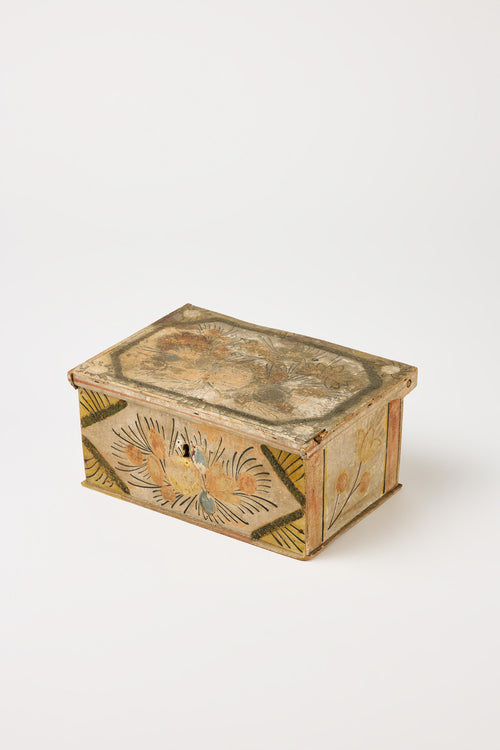Alpine Folk Objects |  Large Jewelry Box with Flowers Bird and Proverb – early 19th C.