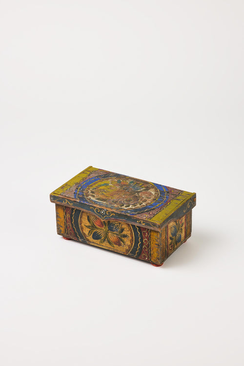 Alpine Folk Objects |   Patinated Brown Jewelry Box – early 19th C.