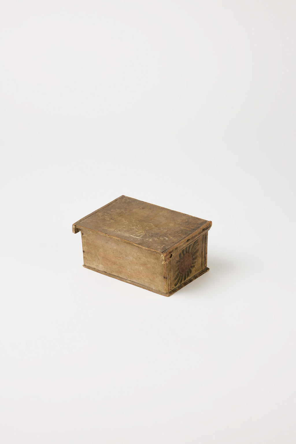 Alpine Folk Objects |   Patinated Brown Jewelry Box – early 19th C.