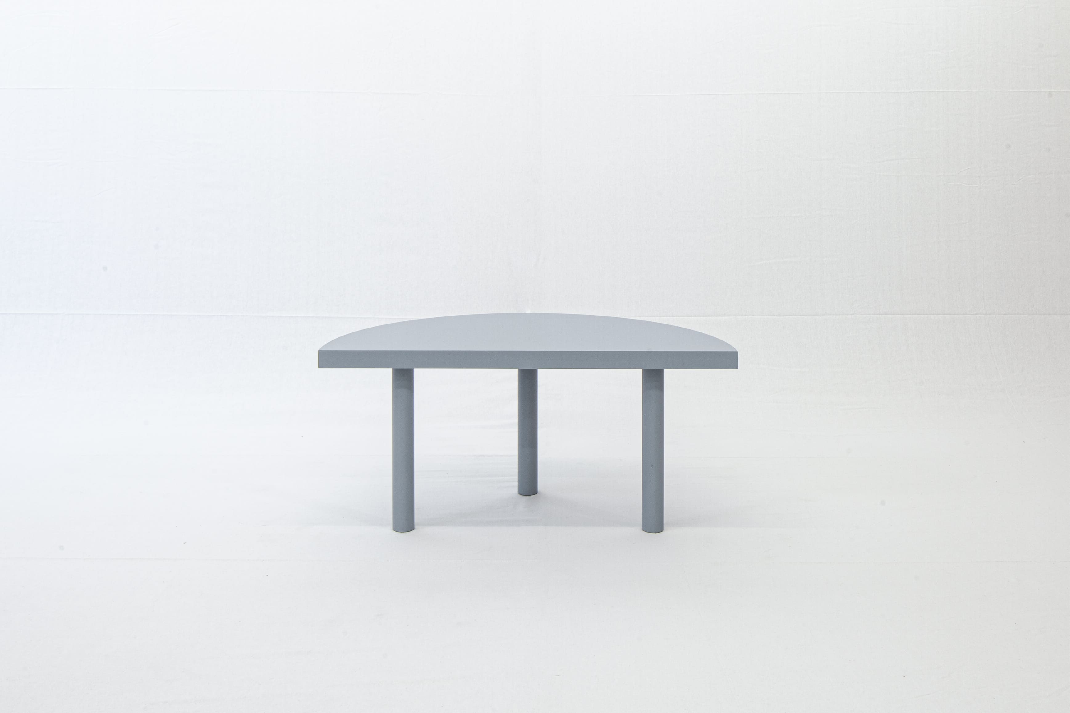 B4 Möbel | Demilune Coffee Table – Mauve
