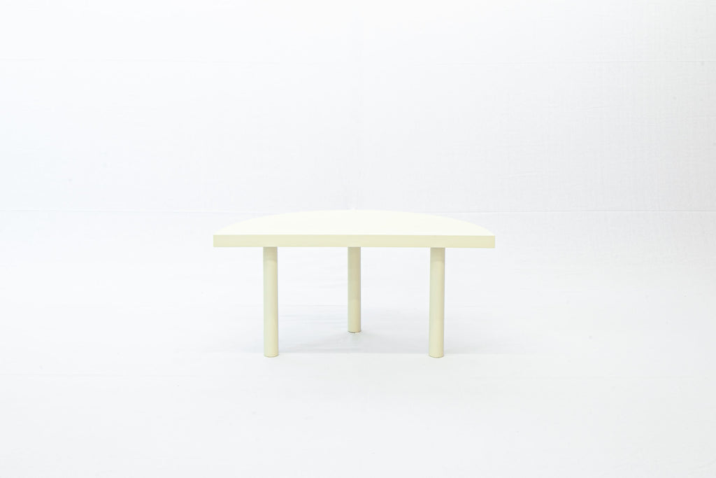 B4 Möbel | Demilune Coffee Table – Mauve