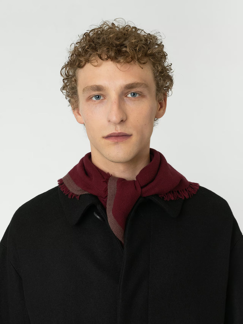 enSoie | Blia Cashmere Stole  | Berry Red