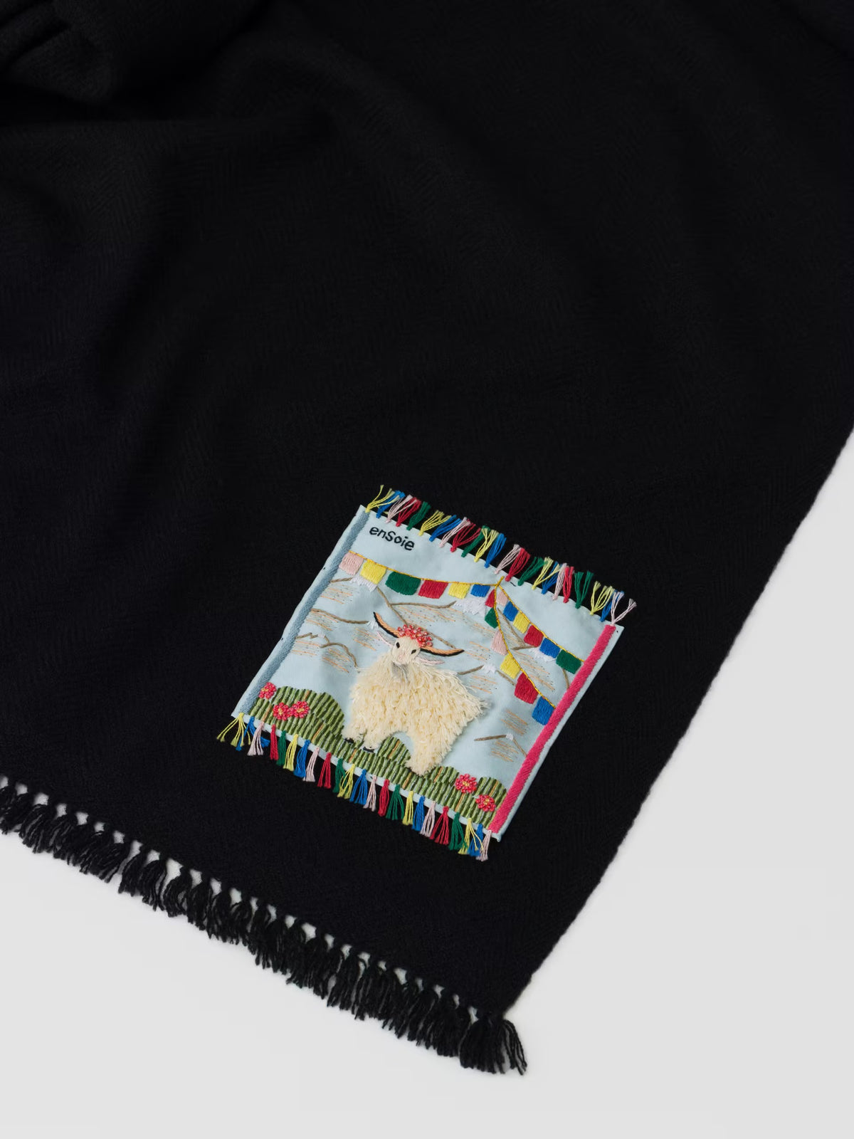 enSoie | Blia Cashmere Stole | Best Black
