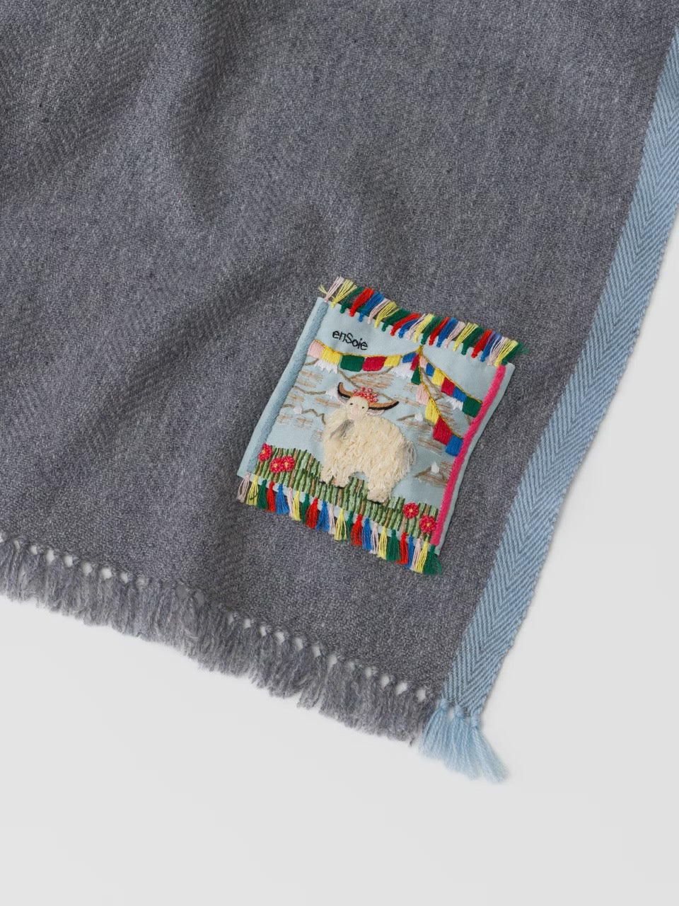 enSoie | Blia Cashmere Stole | Cloud Grey