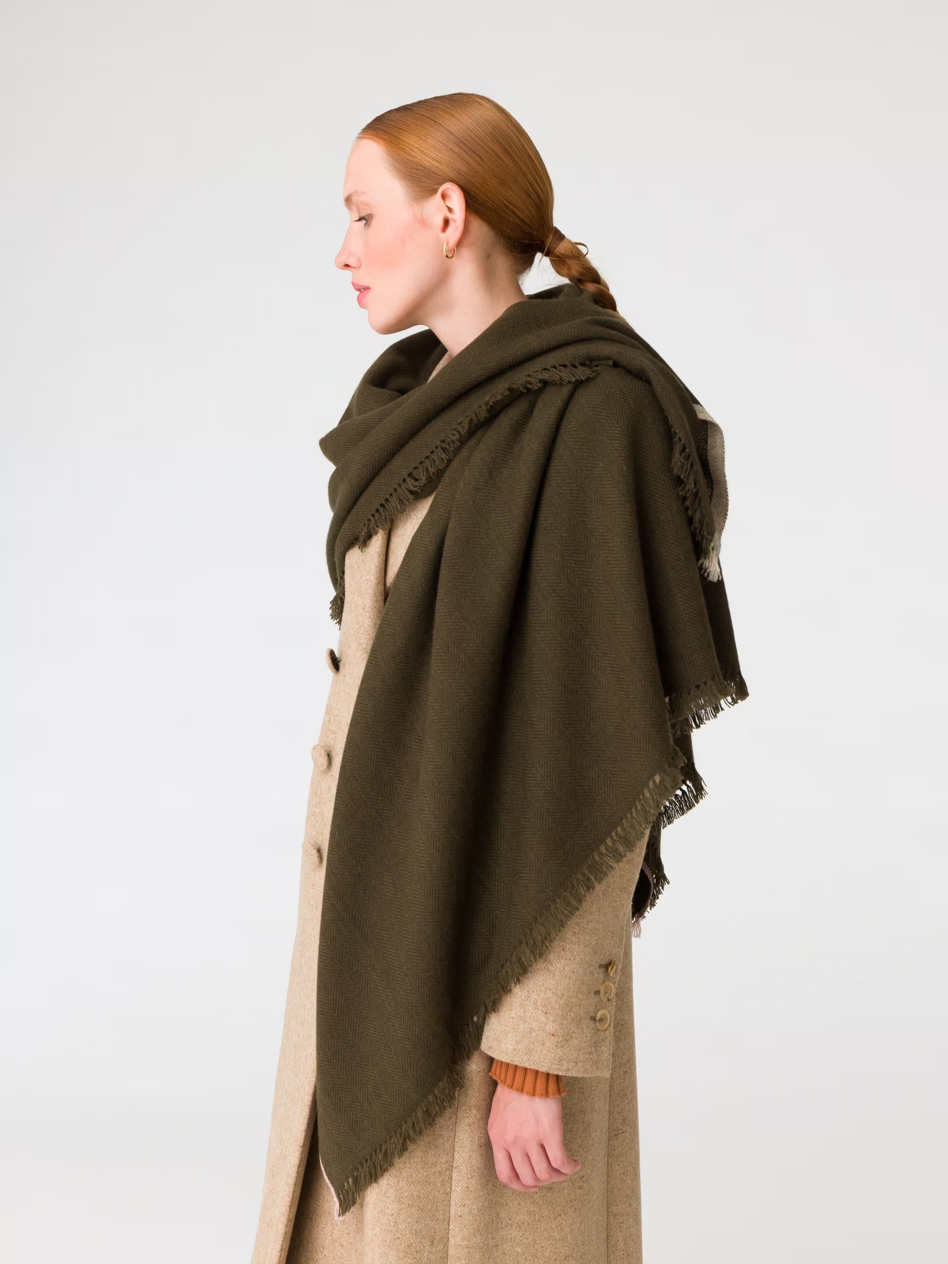 enSoie | Blia Cashmere Stole | Duffle Coat