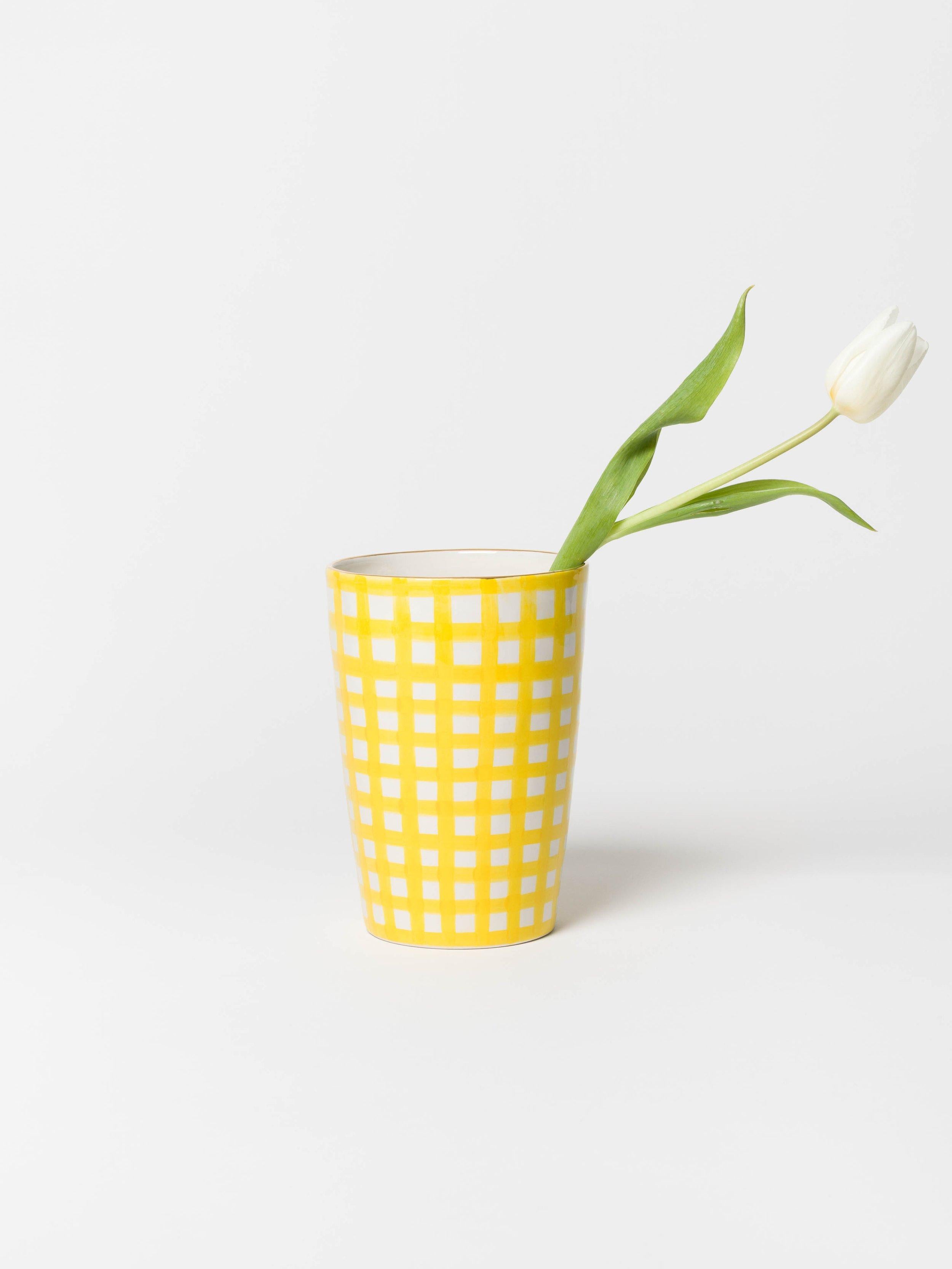 enSoie | Sourire Vase – Festive Spring Edition