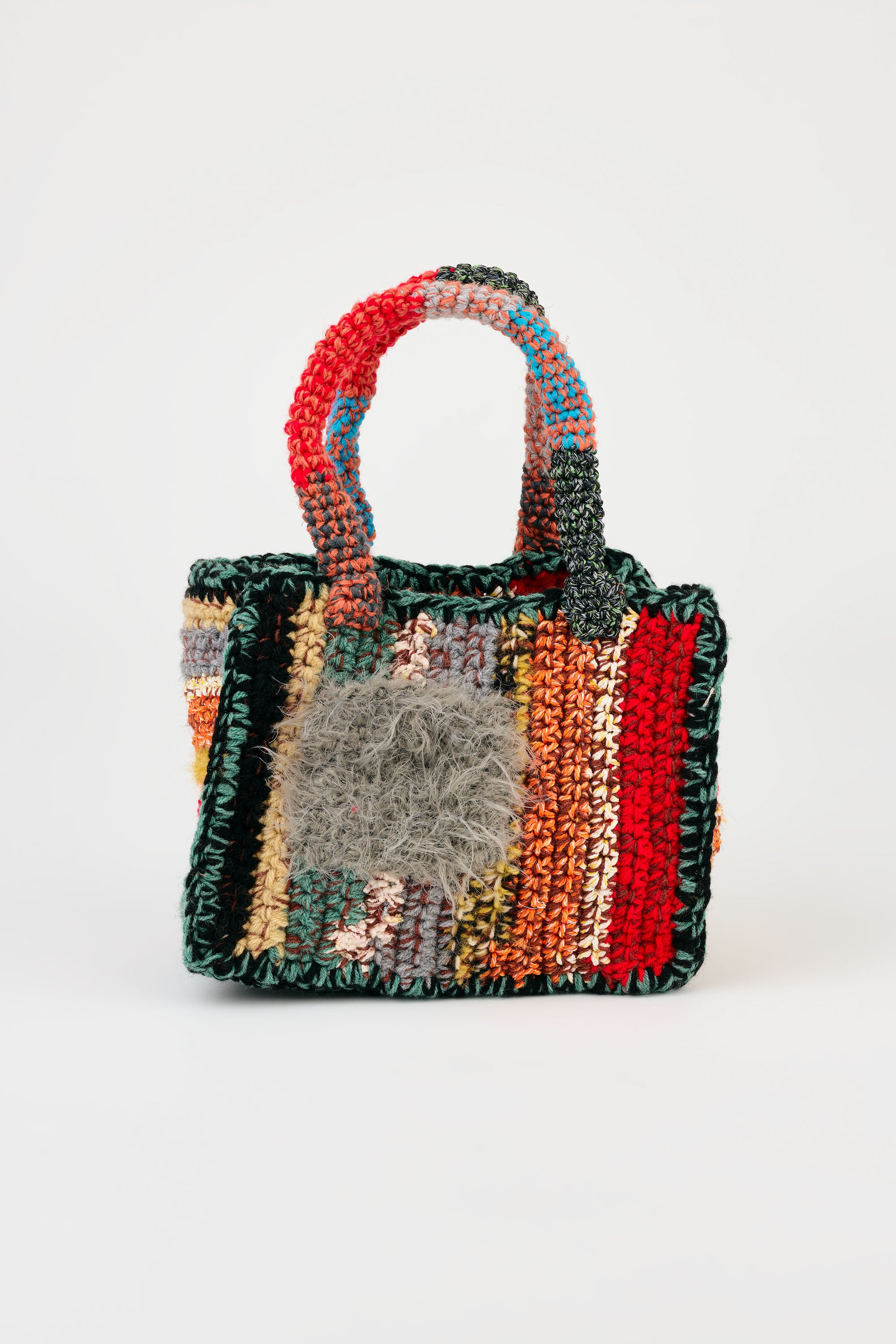 Flaka Jahaj | Njomza - Striped crochet bag (black / grey)