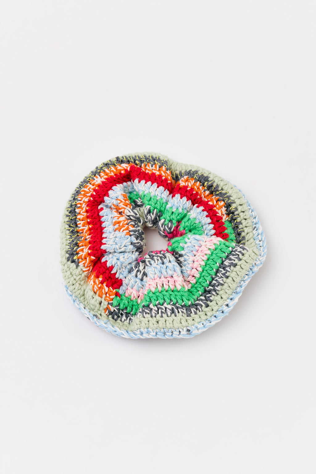 Flaka Jahaj / Studio Passenger | Crochet Scrunchie (3)
