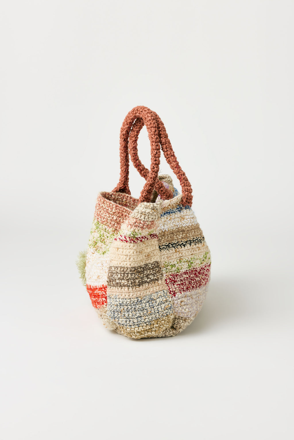 Flaka Jahaj / Studio Passenger | Fitore - Crochet shopper (Green / brown / metallic red)