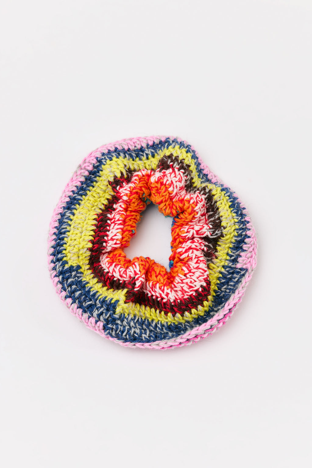 Flaka Jahaj / Studio Passenger | Crochet Scrunchie (4)