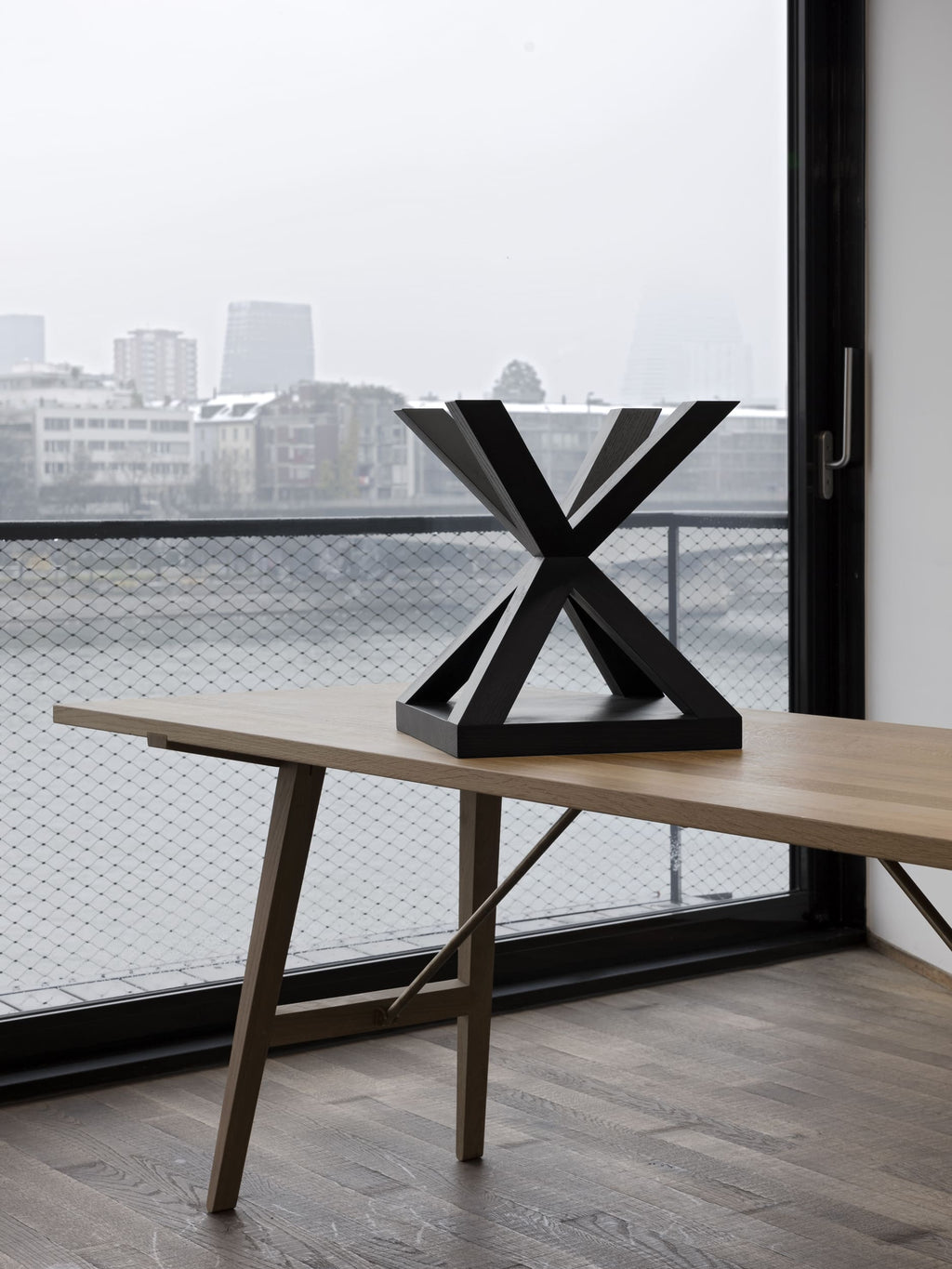 H&dM Objects | X Hocker Ash Black Stained