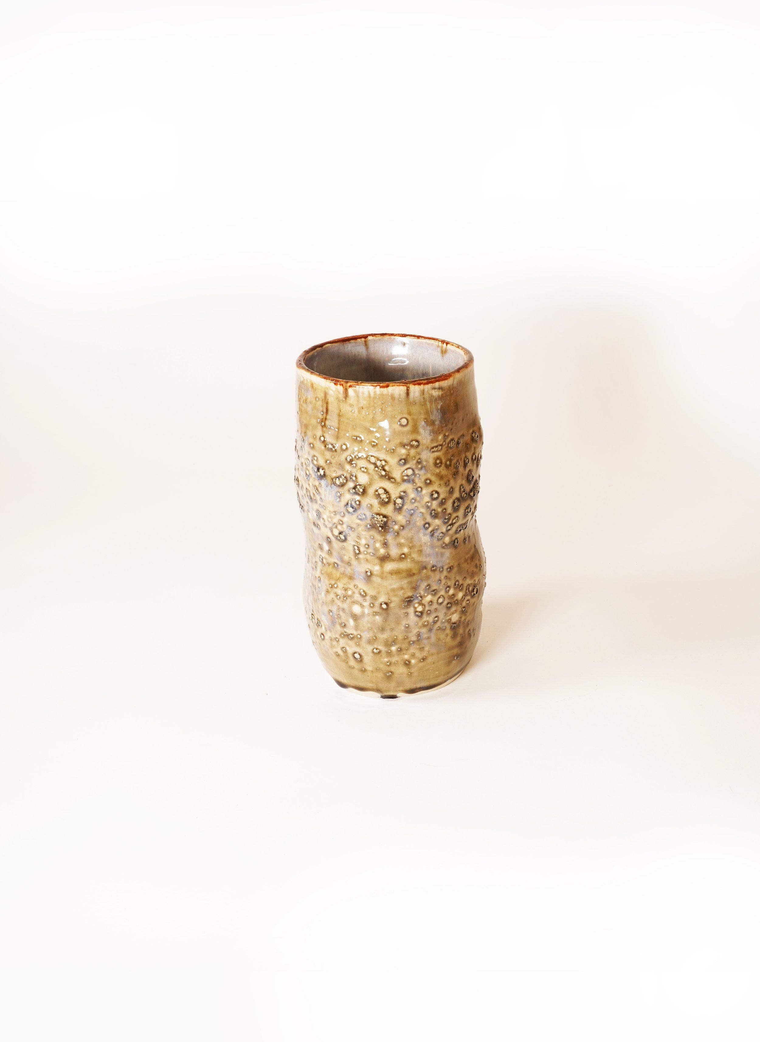 Kinuta Ceramics | Green Vase (1)