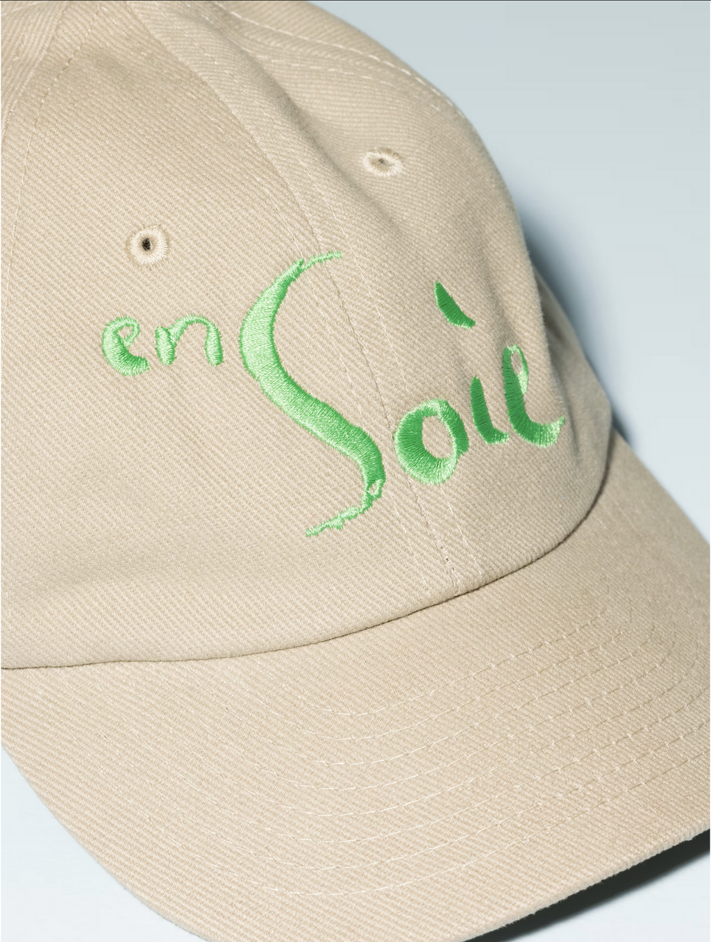 Tommy Cap enSoie Logo