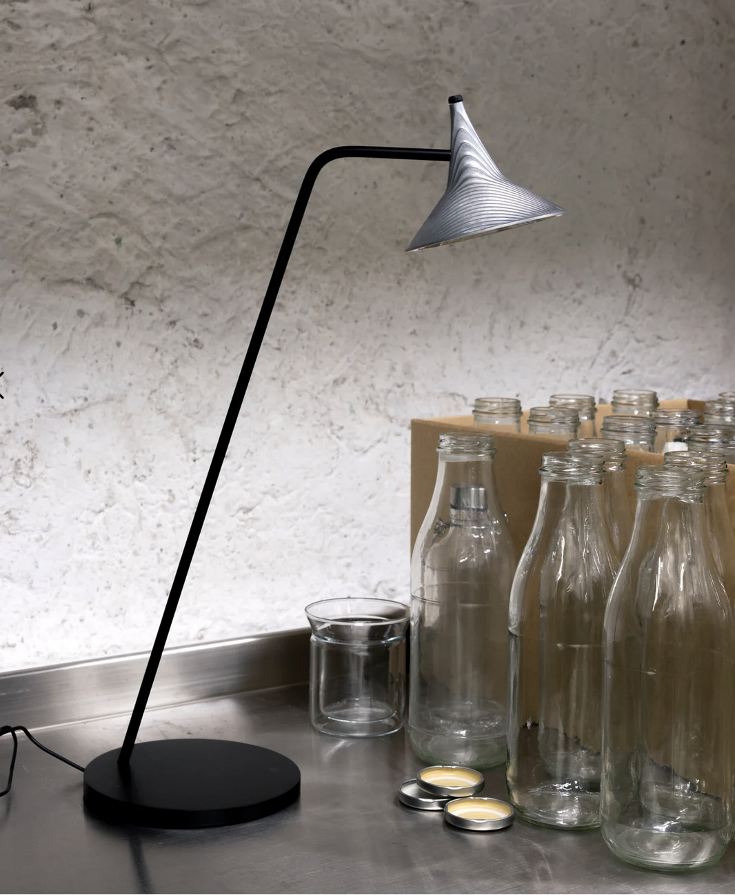 Unterlinden Tischlampe Aluminium