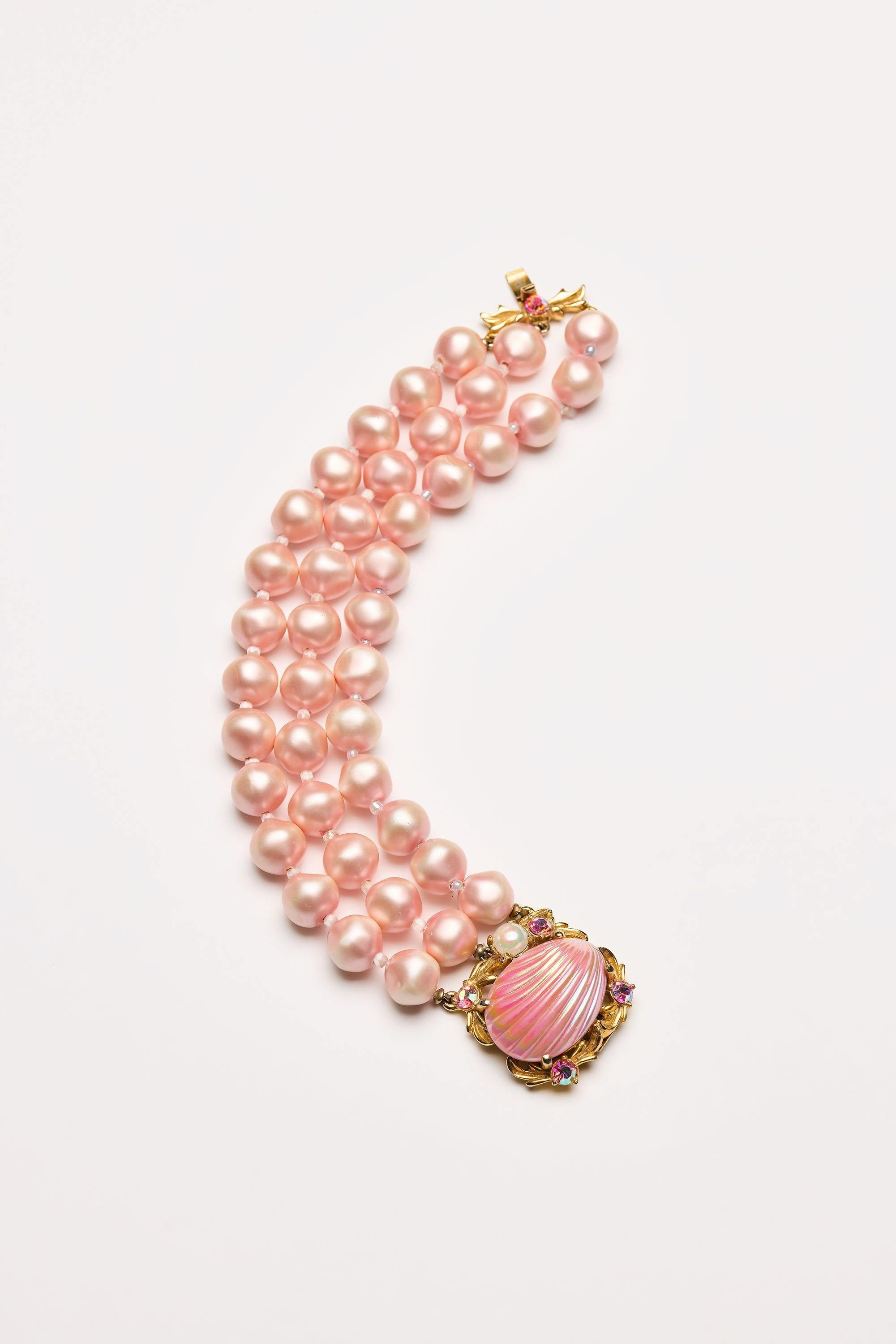 Vintage Costume Jewelry | Elsa Schiaparelli – Bracelet Pink Pearls