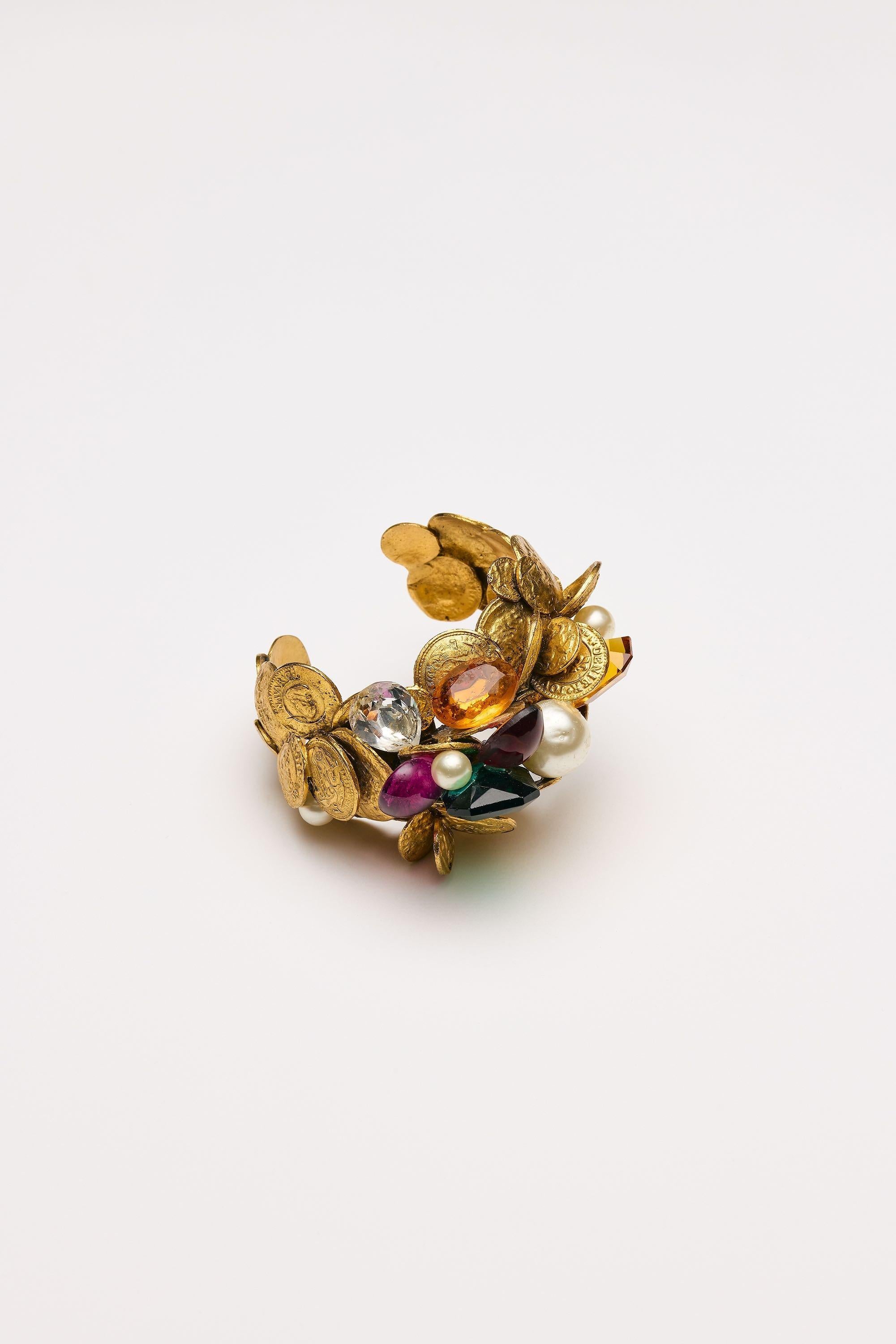 Vintage Costume Jewelry | Fendi – Bracelet Gold Coins