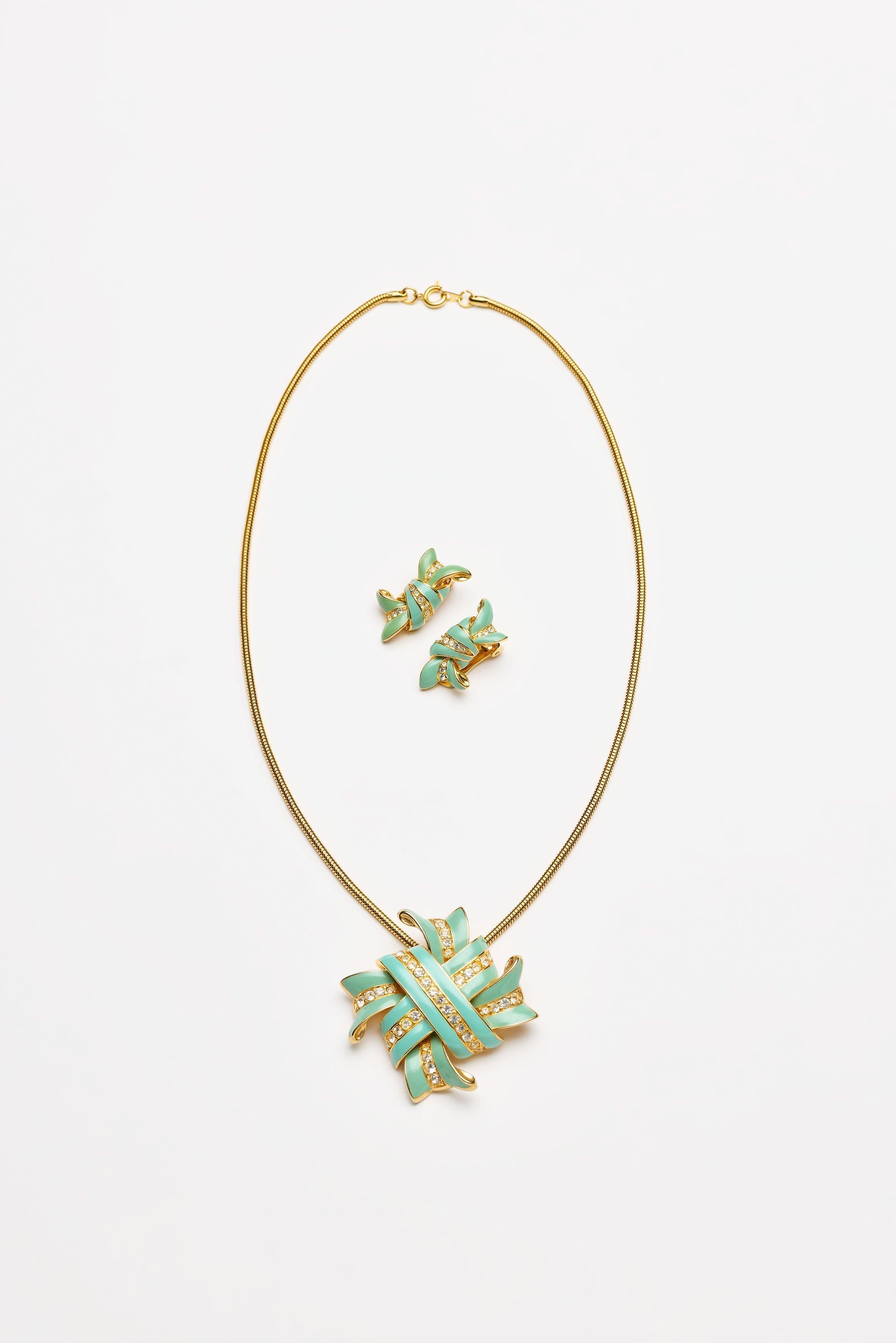 Vintage Costume Jewelry | Kenneth Jay Lane – Set Bow