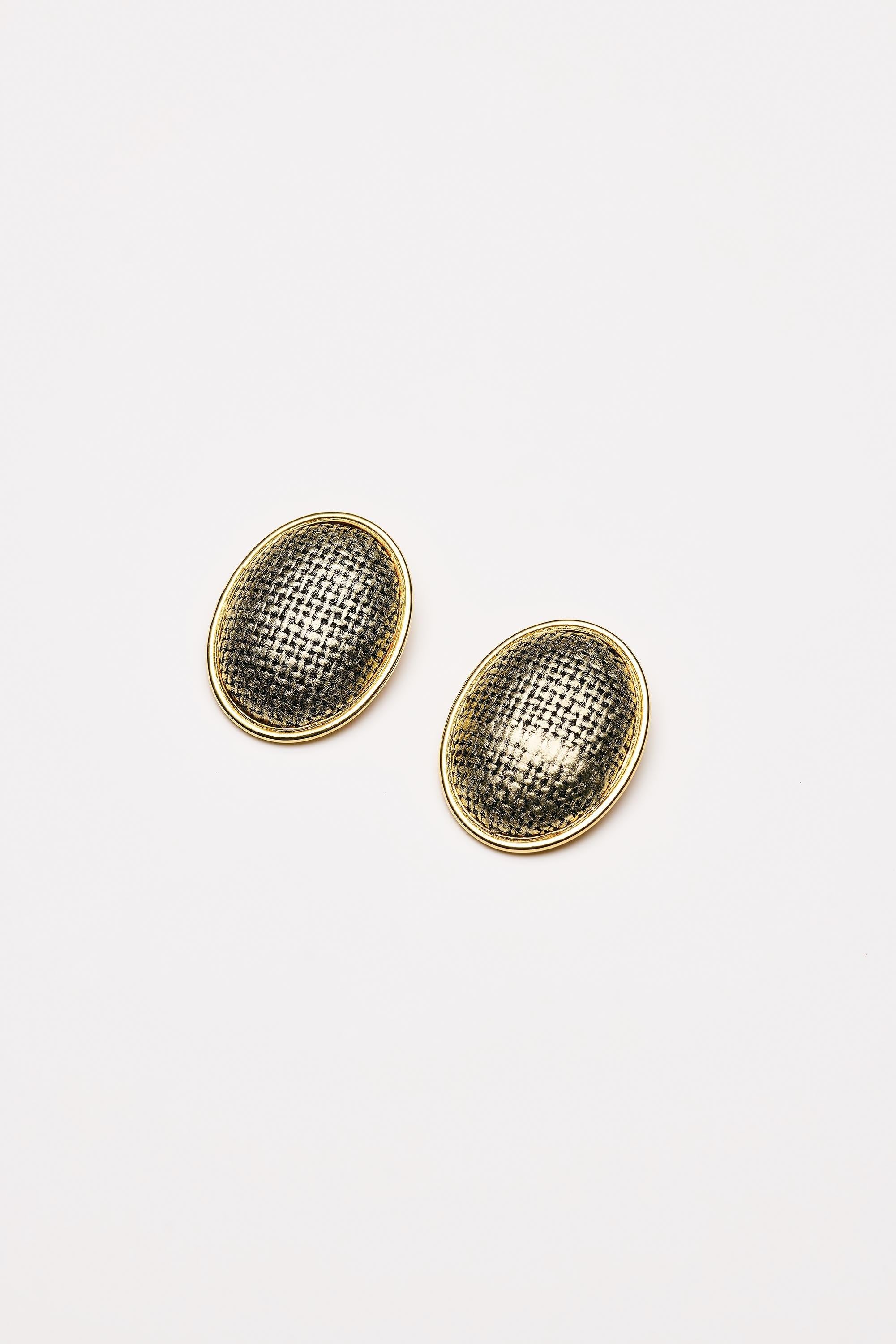 Vintage Costume Jewelry | Laura Biagotti – Earclips Ovals