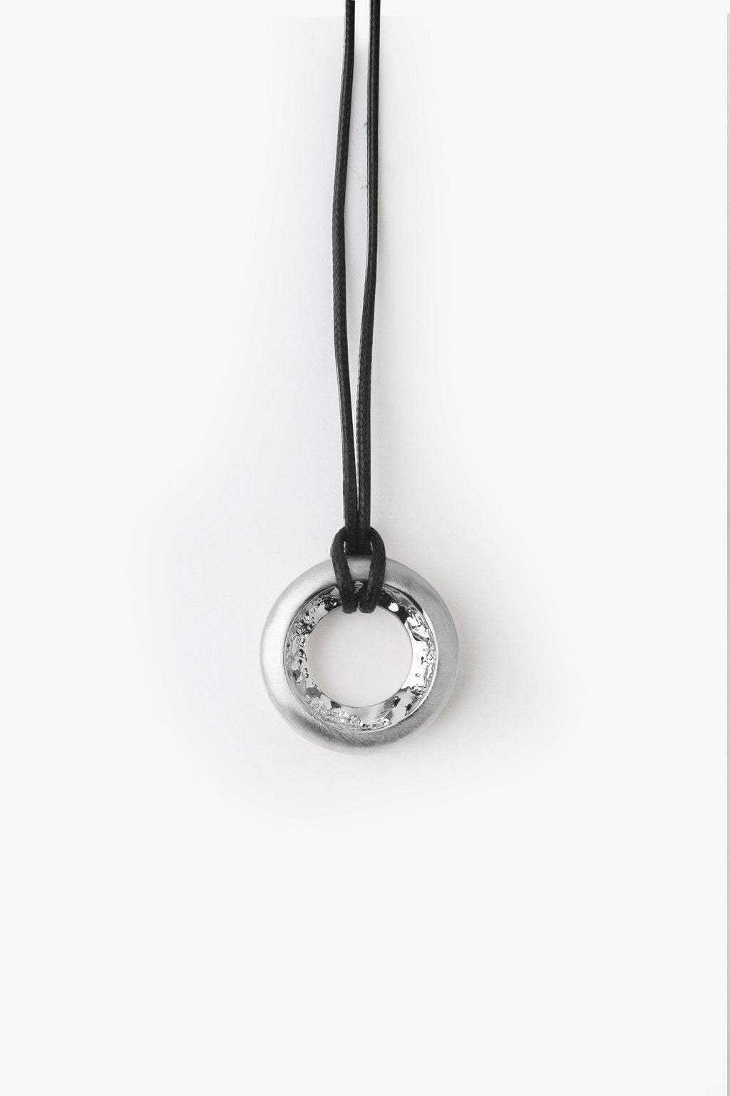 Yan Jiang Studio | Broken Edge - Donut Pendant M