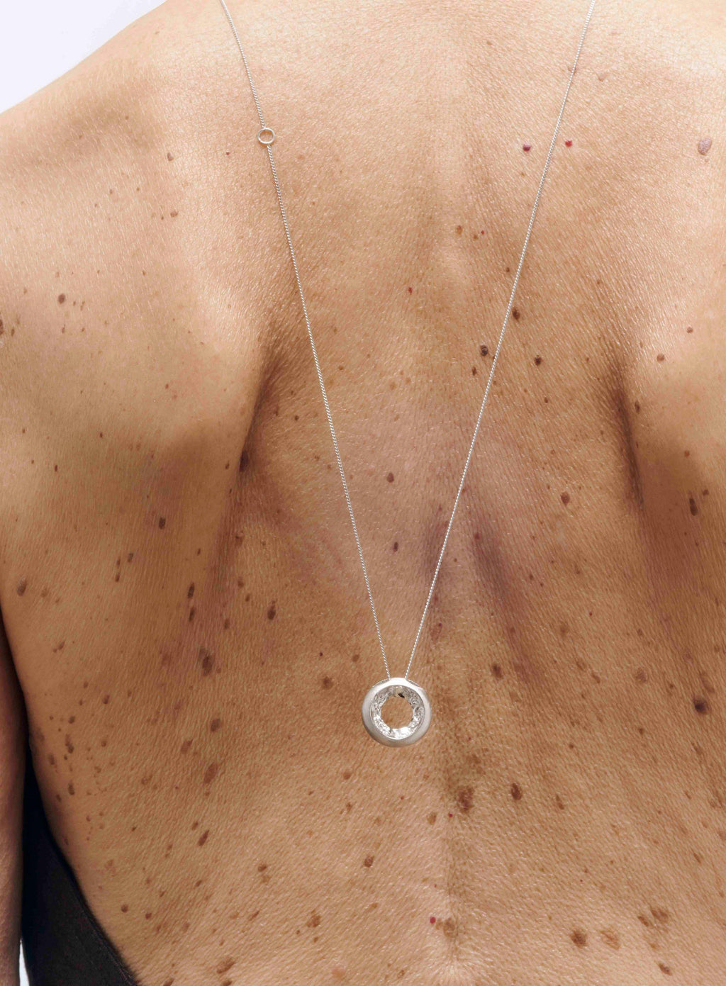 Yan Jiang Studio | Broken Edge - Donut Pendant S