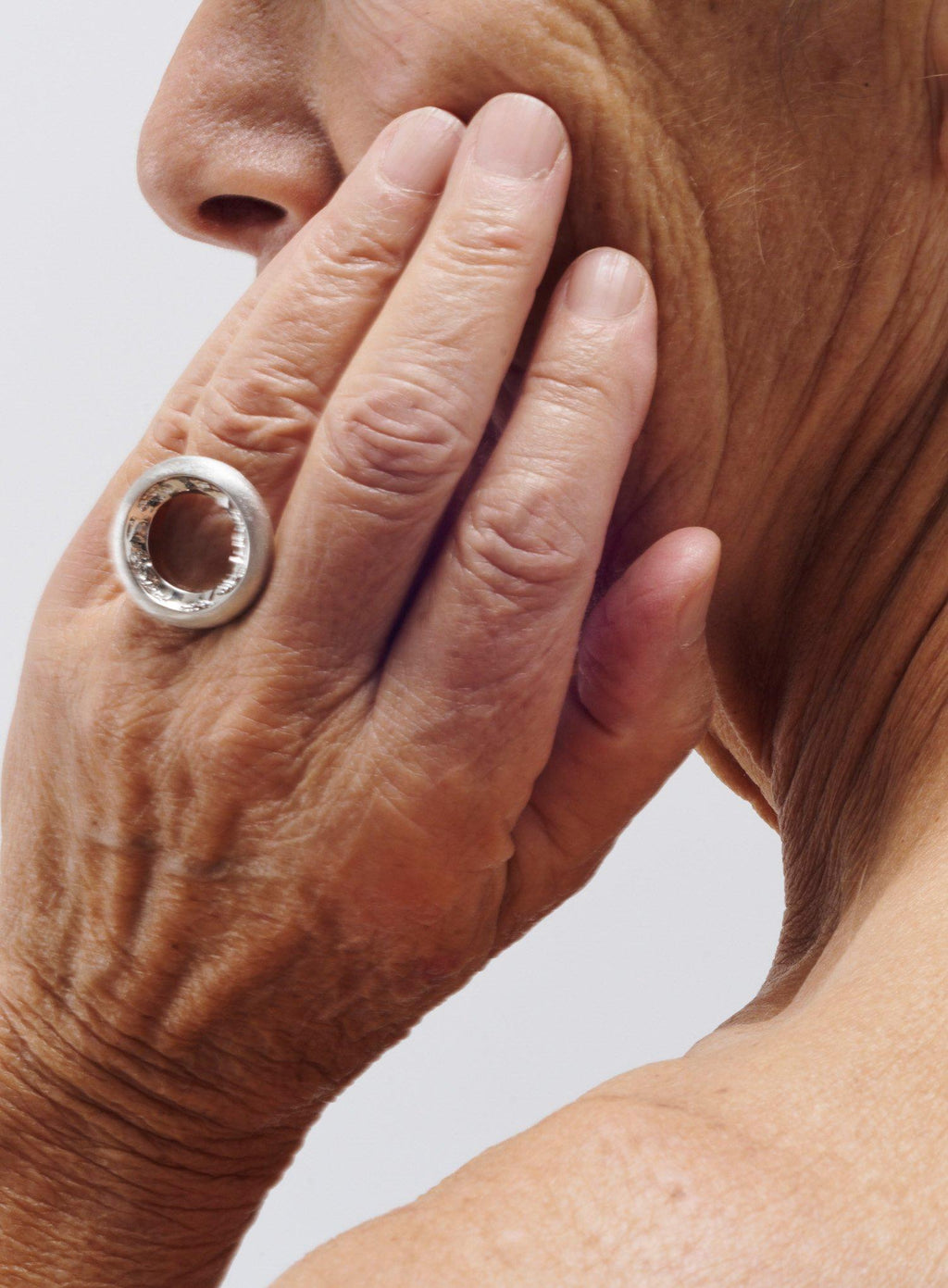 Yan Jiang Studio | Broken Edge - Donut Ring