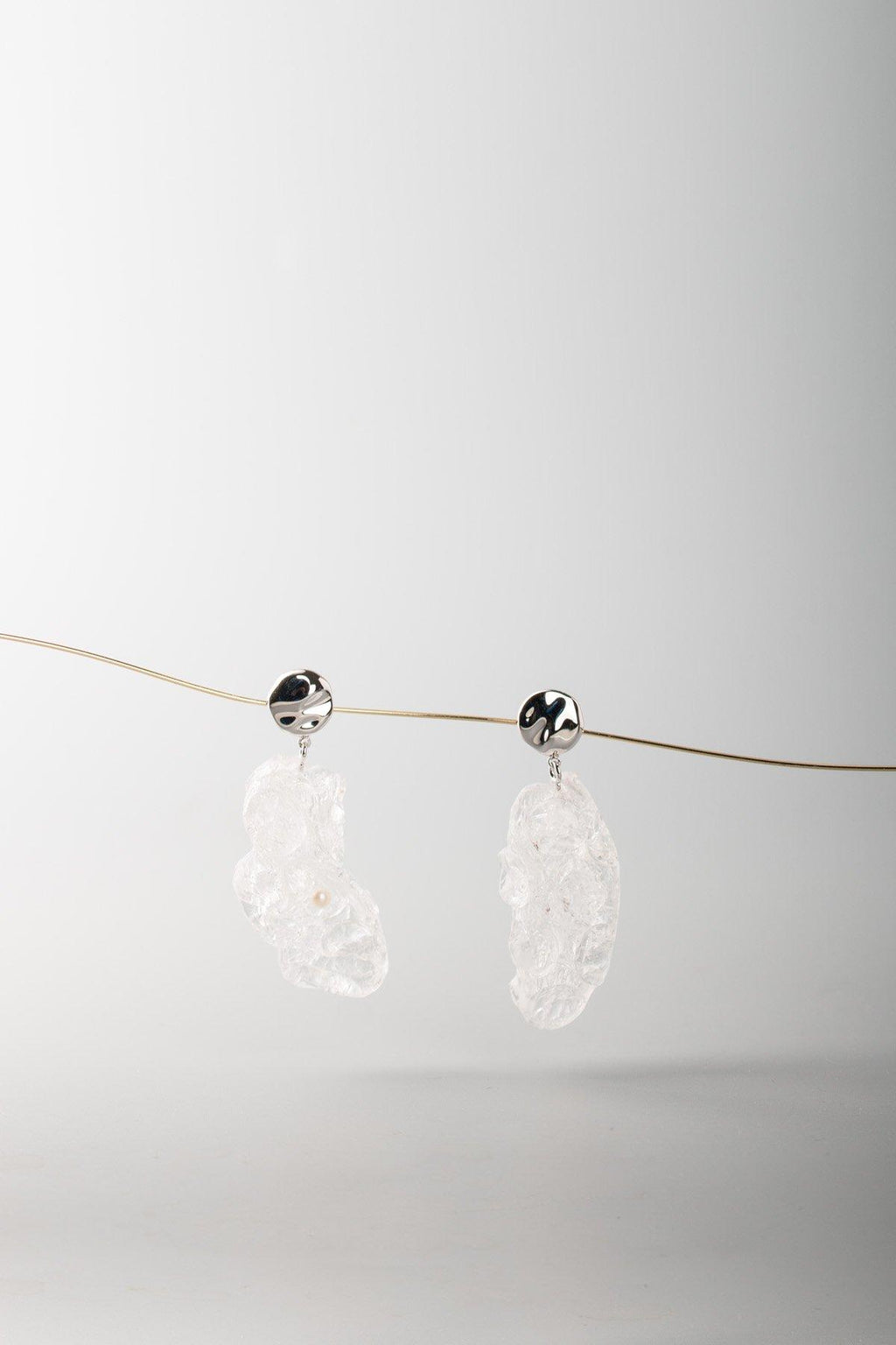 Yan Jiang Studio | Bubble Wrap  Ein Earrings